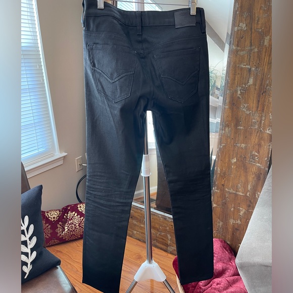 Guess Black Jeans! - Picture 5 of 8